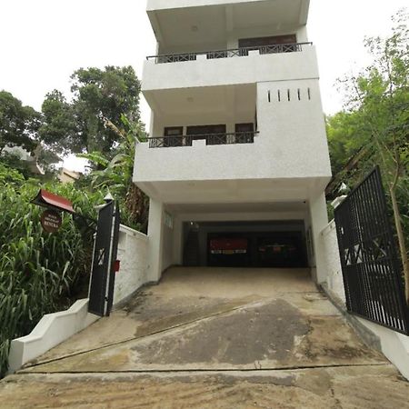 Renuka Inn 캔디 외부 사진